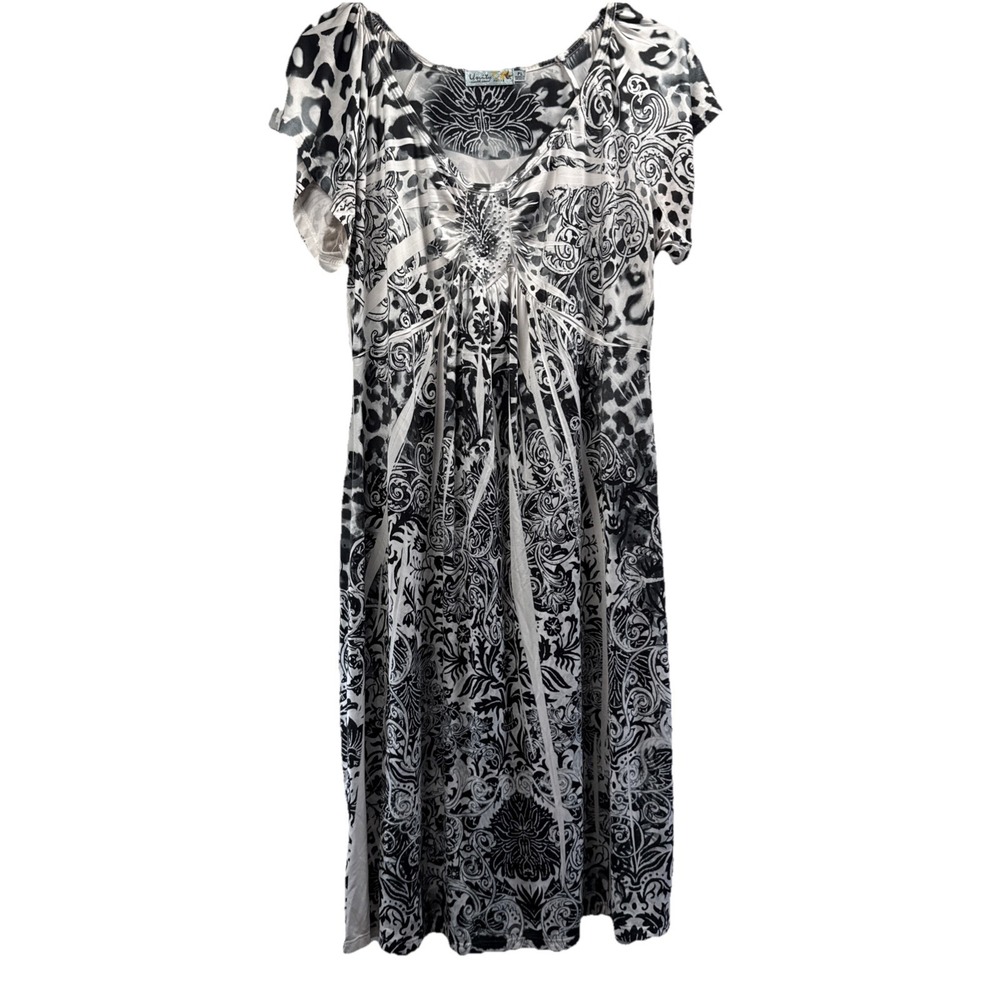 Unity World Dress Petite Large Black White Leopard Animal Slinky Silver Beaded